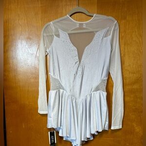 iEFiEL White Mesh Long-Sleeve Performance Leotard